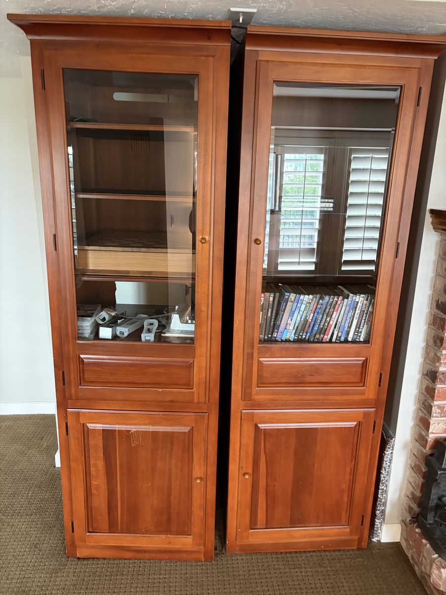 2 Bookcase Matching ends from Thomasville with Glass Doors and Shelves