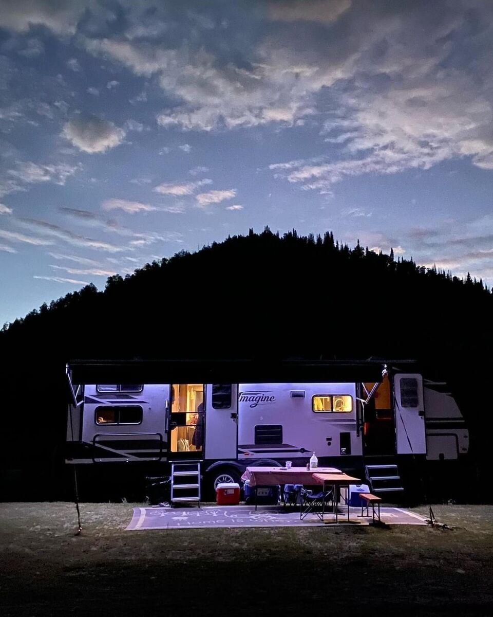 2022 Grand Design Imagine 2800BH --- $34,000 or Best Offer