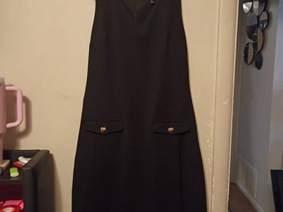 Black V-Neck Sleeveless Dress with Gold Button Pockets - Size Large