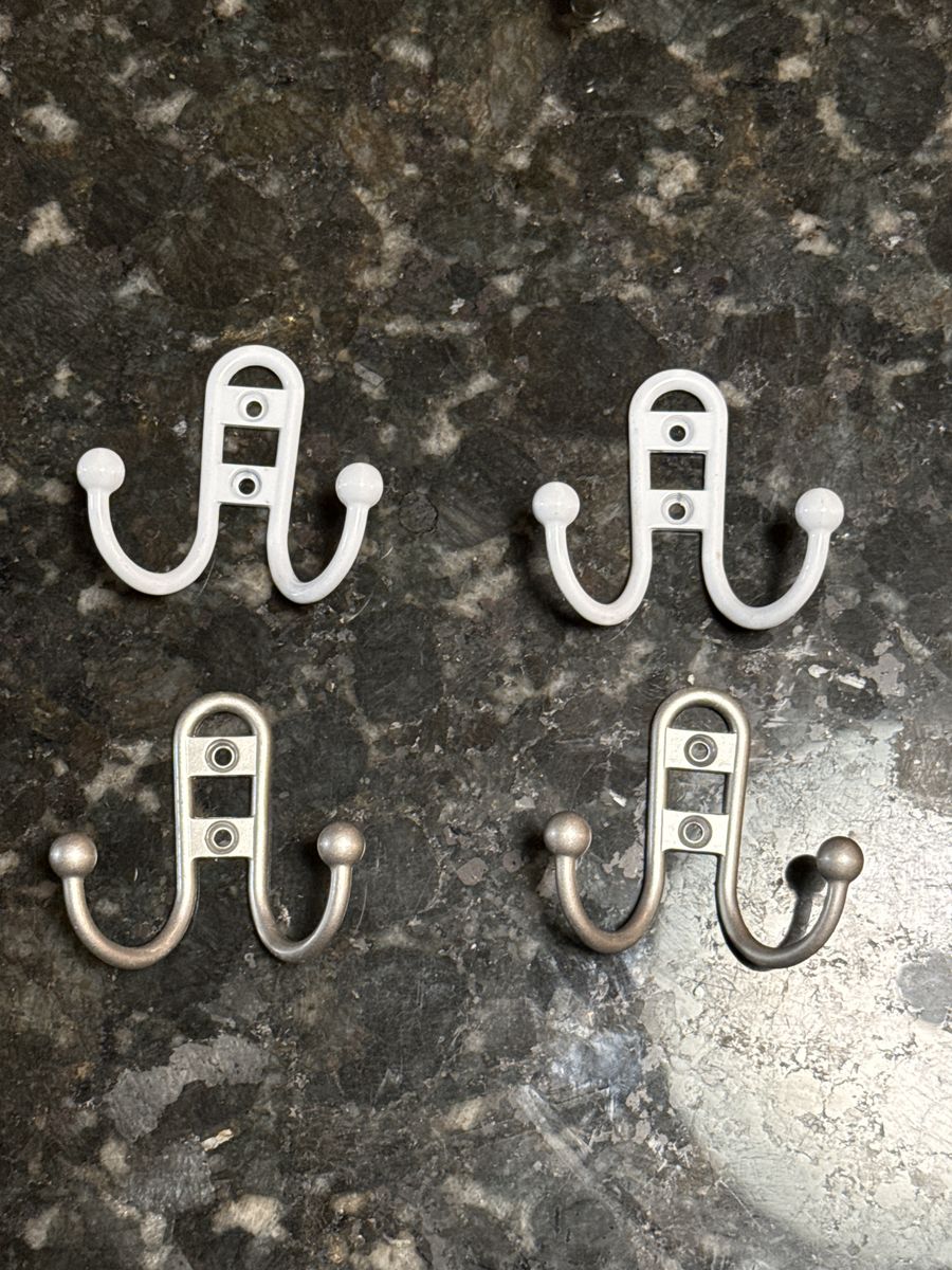 25lbs Double-Prong Robe J Hook