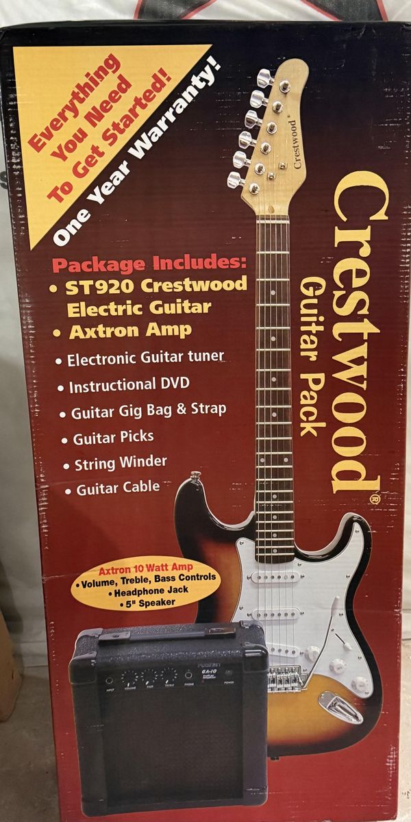 NEW in BOX Crestwood Electric Guitar and Amp Pack