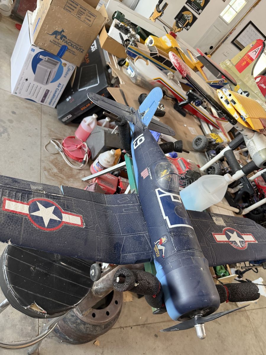 F4U Corsair