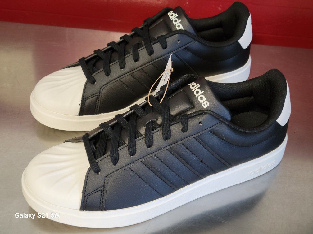 Adidas Mens Shoes 10-11