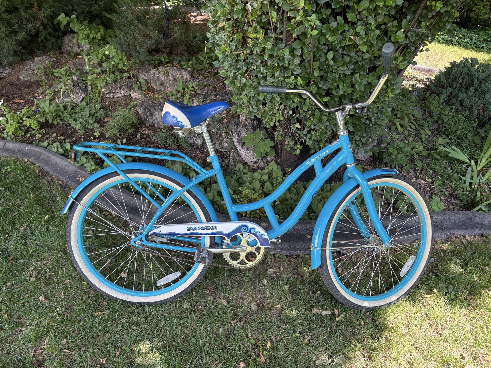 Girls Cruiser bike