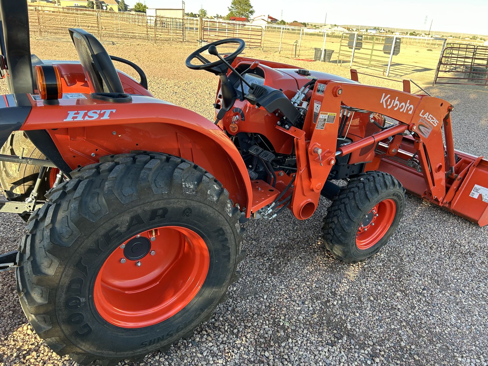 Kubota L2501 HST