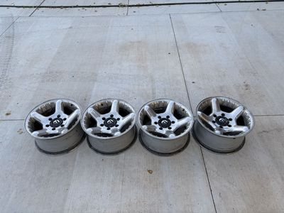 Fuel wheels 6x5.5
