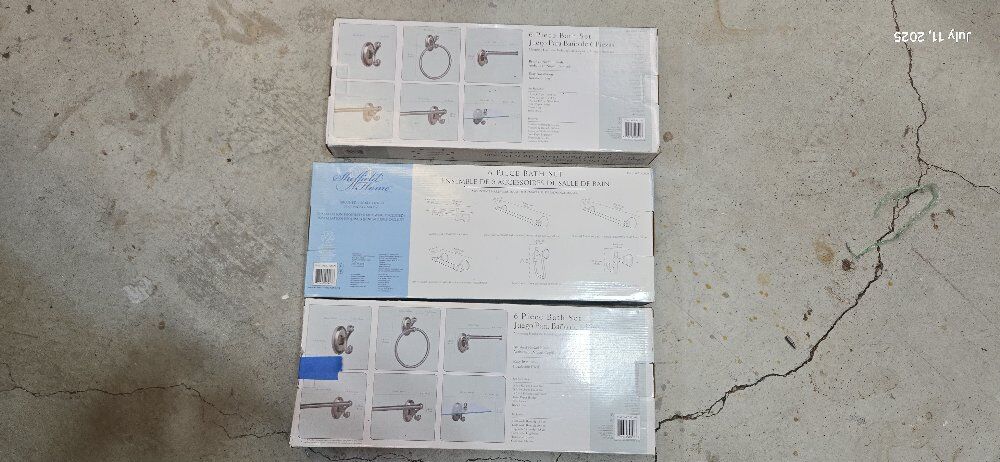 6 Piece Bath sets - 3 new sets in box