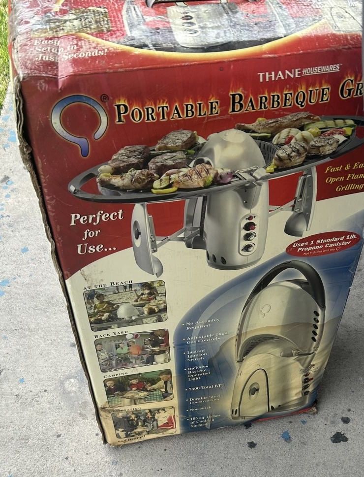 Brand new-Thane Housewares Portable Barbeque Grill - Propane