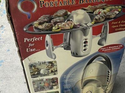 Brand new-Thane Housewares Portable Barbeque Grill - Propane