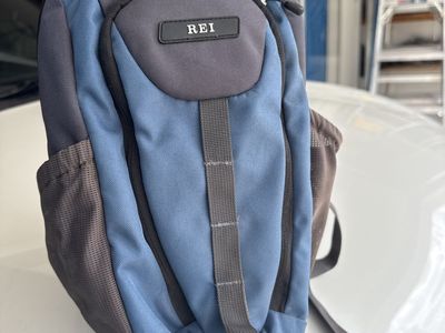 REI Co-op Kids' Hiking Backpack - Blue/Gray Daypack for Outdoor Adventures