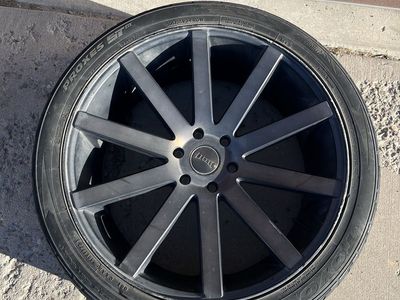 4 Dub wheels with Tires