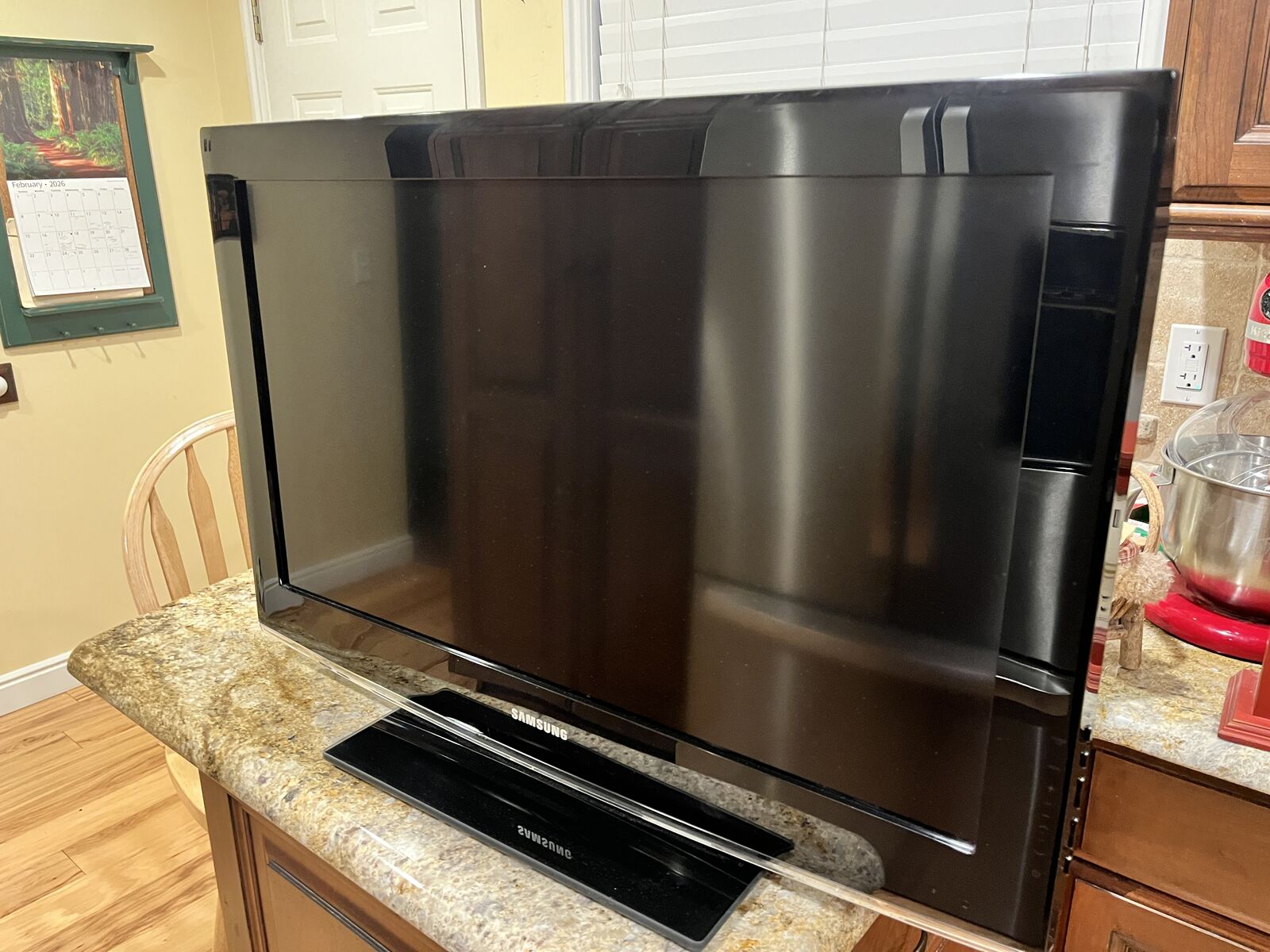 32 in. Samsung TV