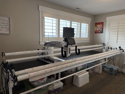 Handi Quilter HQ24 Fusion Longarm w/ 12’ Gallery Frame & Pro-Stitcher (Robot)