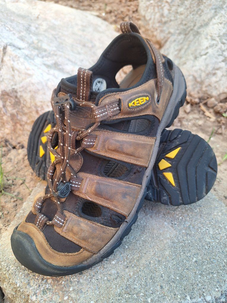 Mens Keen Targhee III Leather Hiking Sandals Sz-9