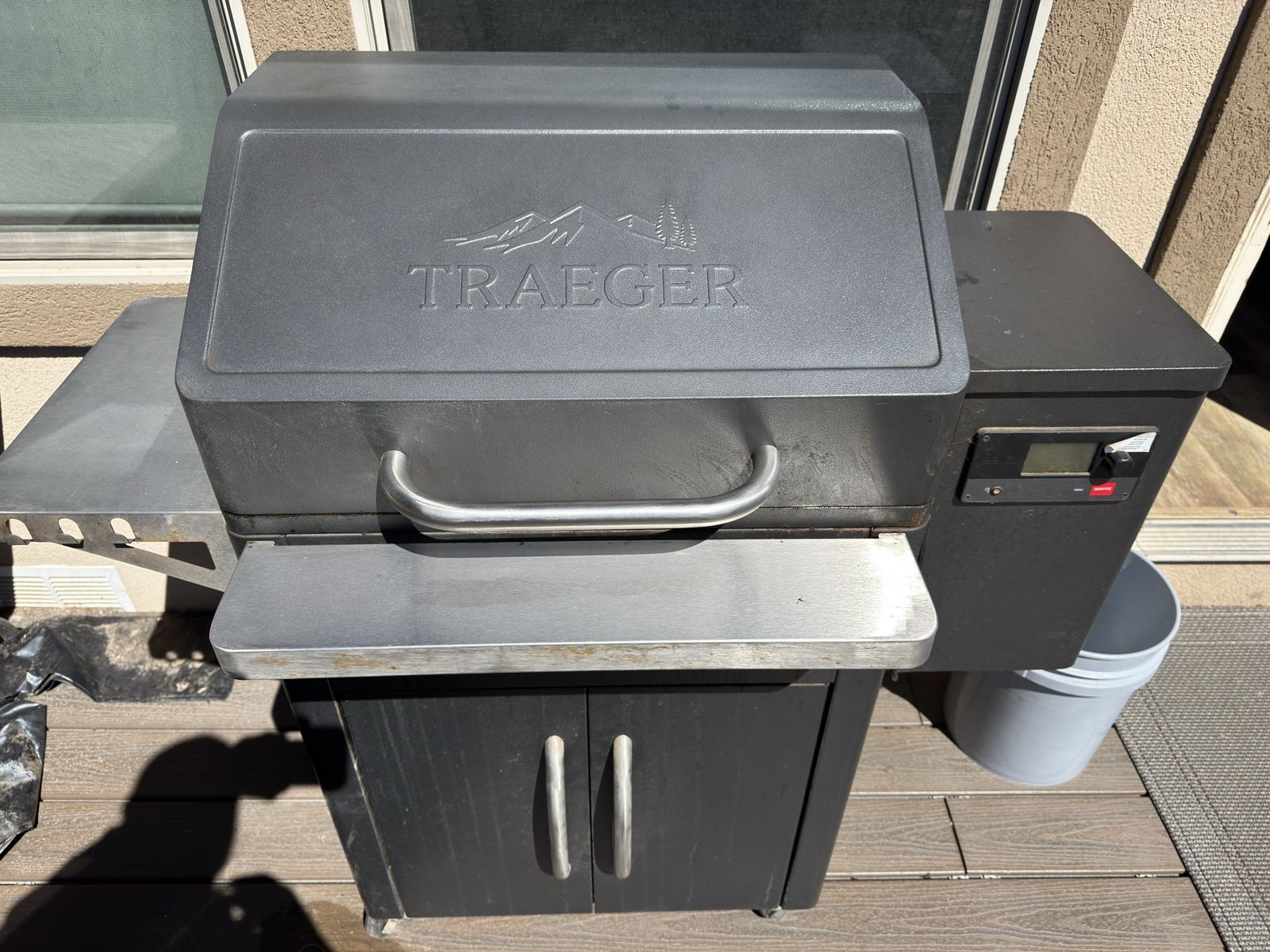 Traeger Pellet Smoker Grill - Lightly Used