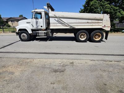 Mack CH600 Heaton Dump Truck