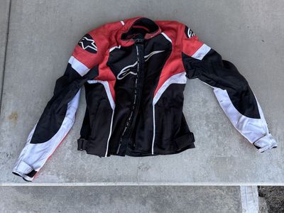 Motorcycle jacket with built in armor Medium