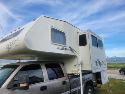 2003 Fleetwood Elkhorn Truck camper 11J