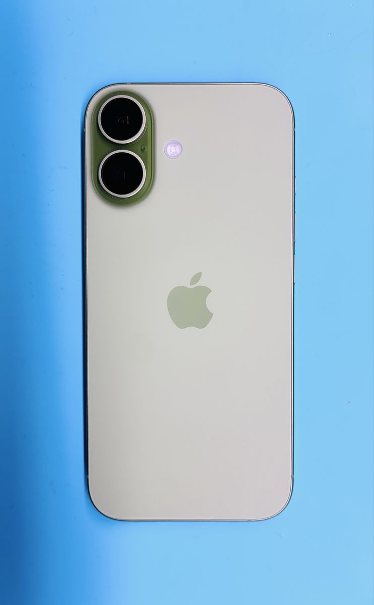 512 Gb iPhone. 17 Apple Warranty Unlocked