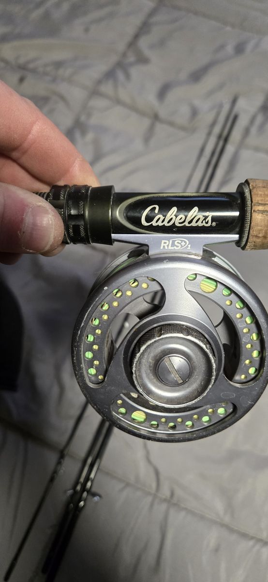 Cabelas 8' 6" RLS rod and reel