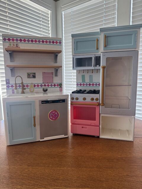American Girl Kitchen (18" doll/Our Generation size)