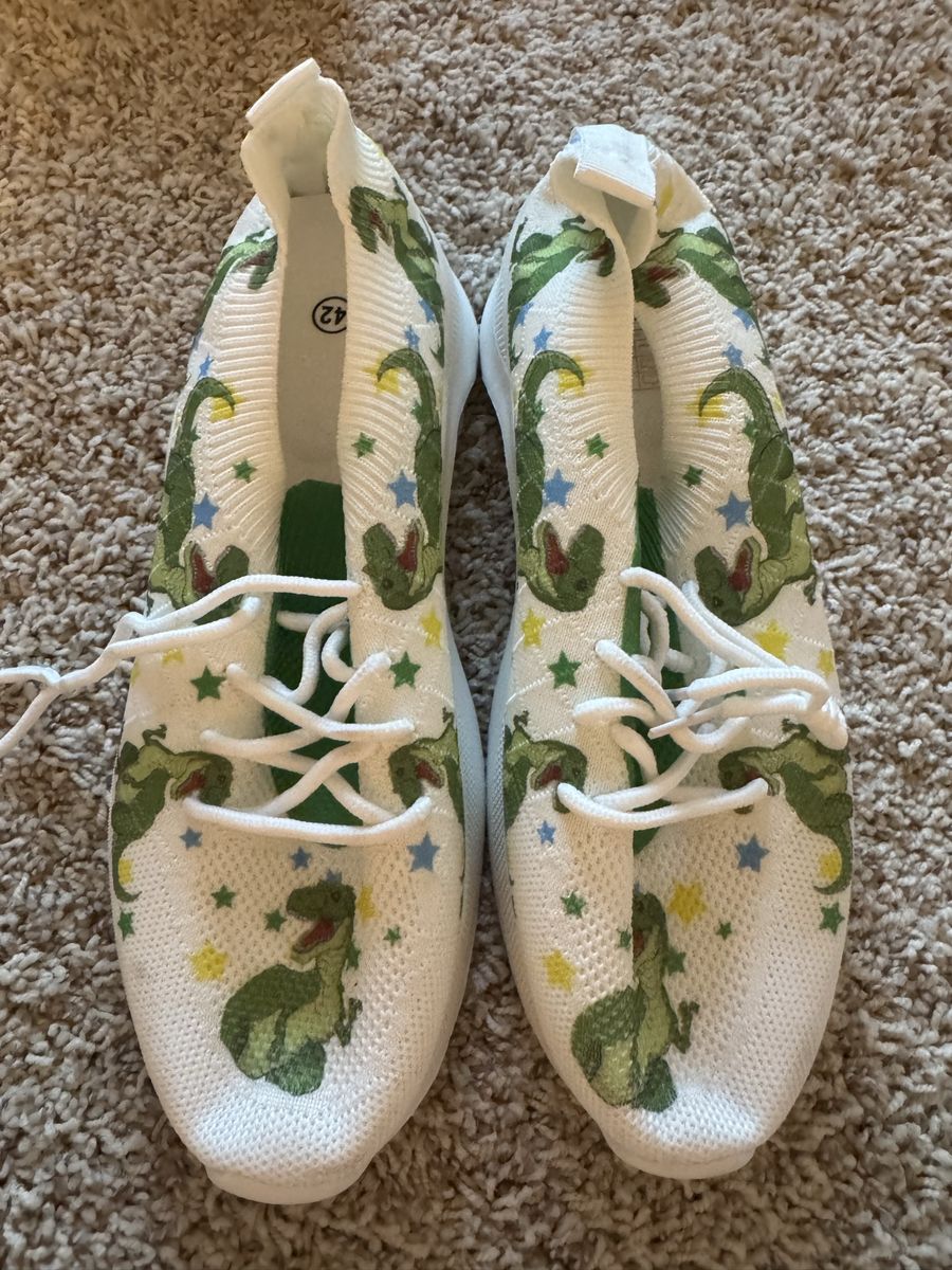Dinosaur Tennis Shoes 🦖🦕 W10