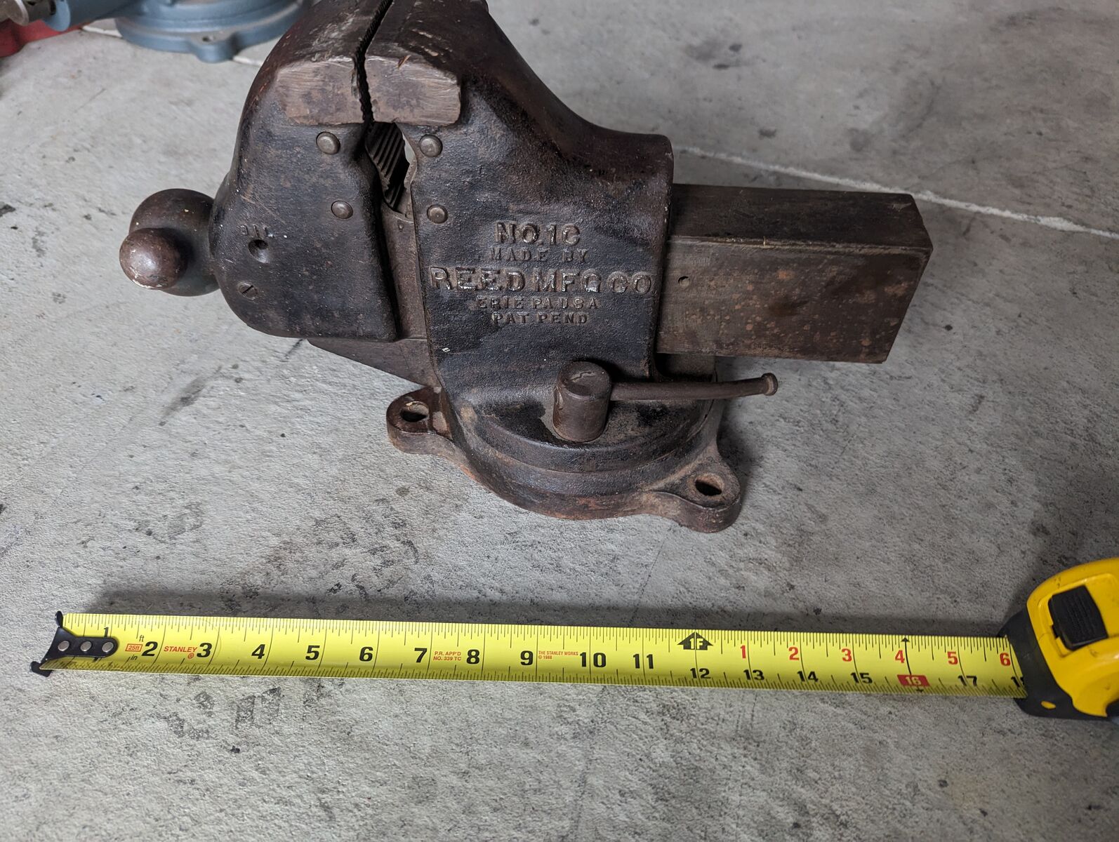 Reed Bench Vise