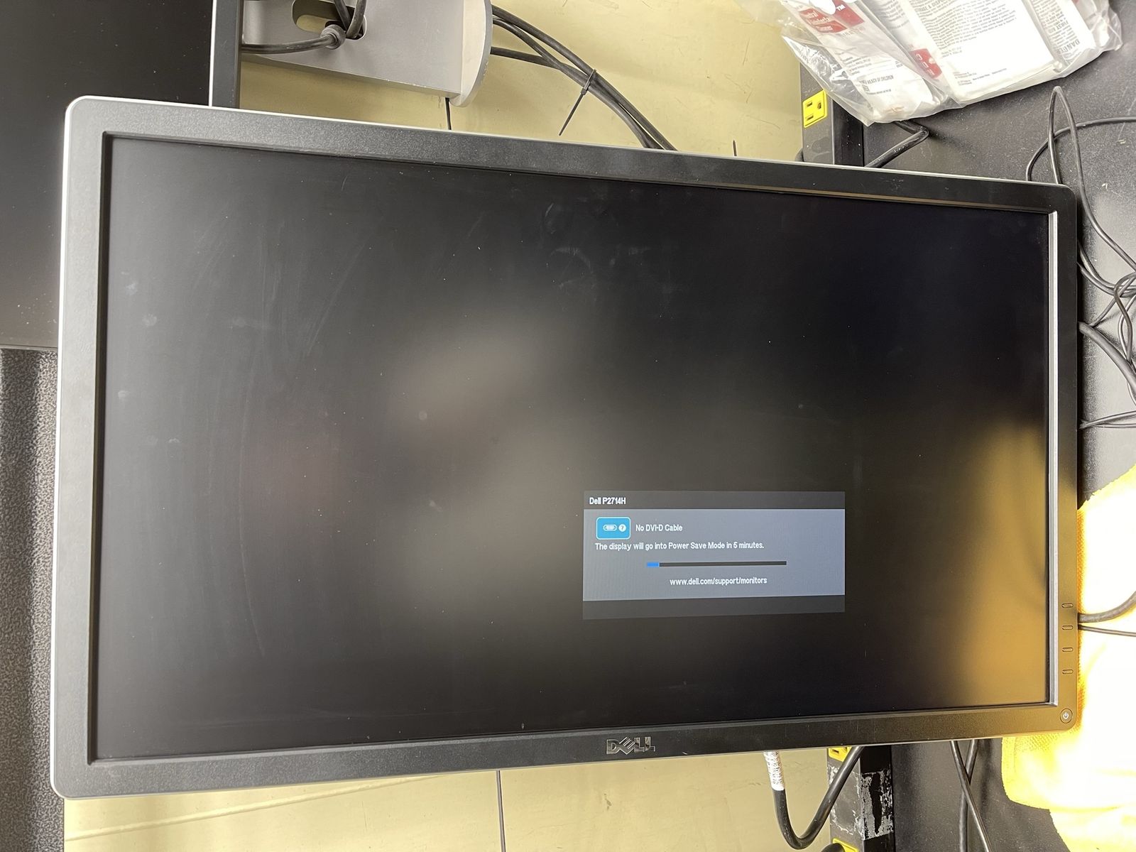 Dell 27" IPS Monitor (P2714H) - 1080p Full HD