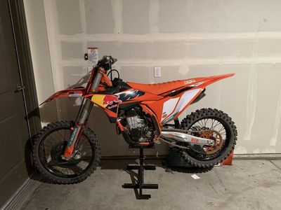 2026 KTM 450 SX-F Factory Edition - 6 Hours.