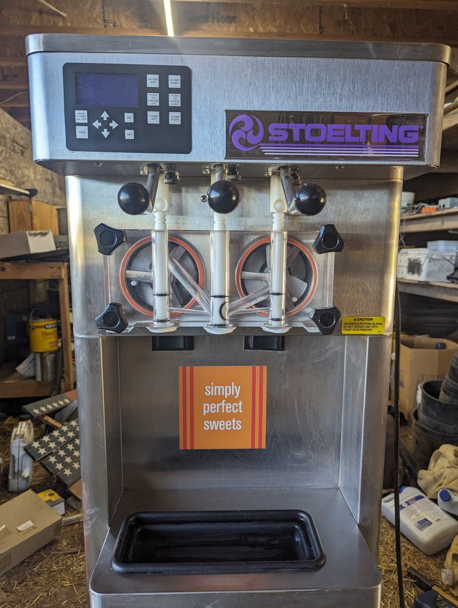 Soft-serve Ice Cream Maker