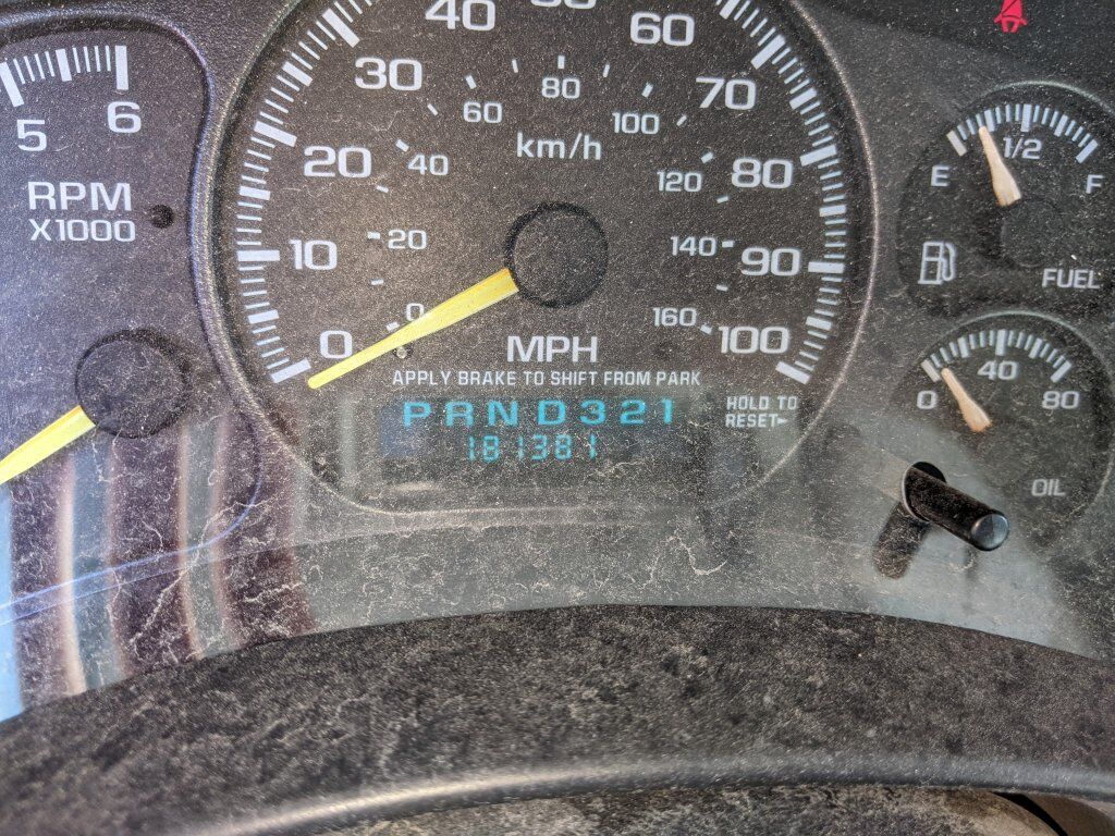 2001 CHEVROLET SUBURBAN