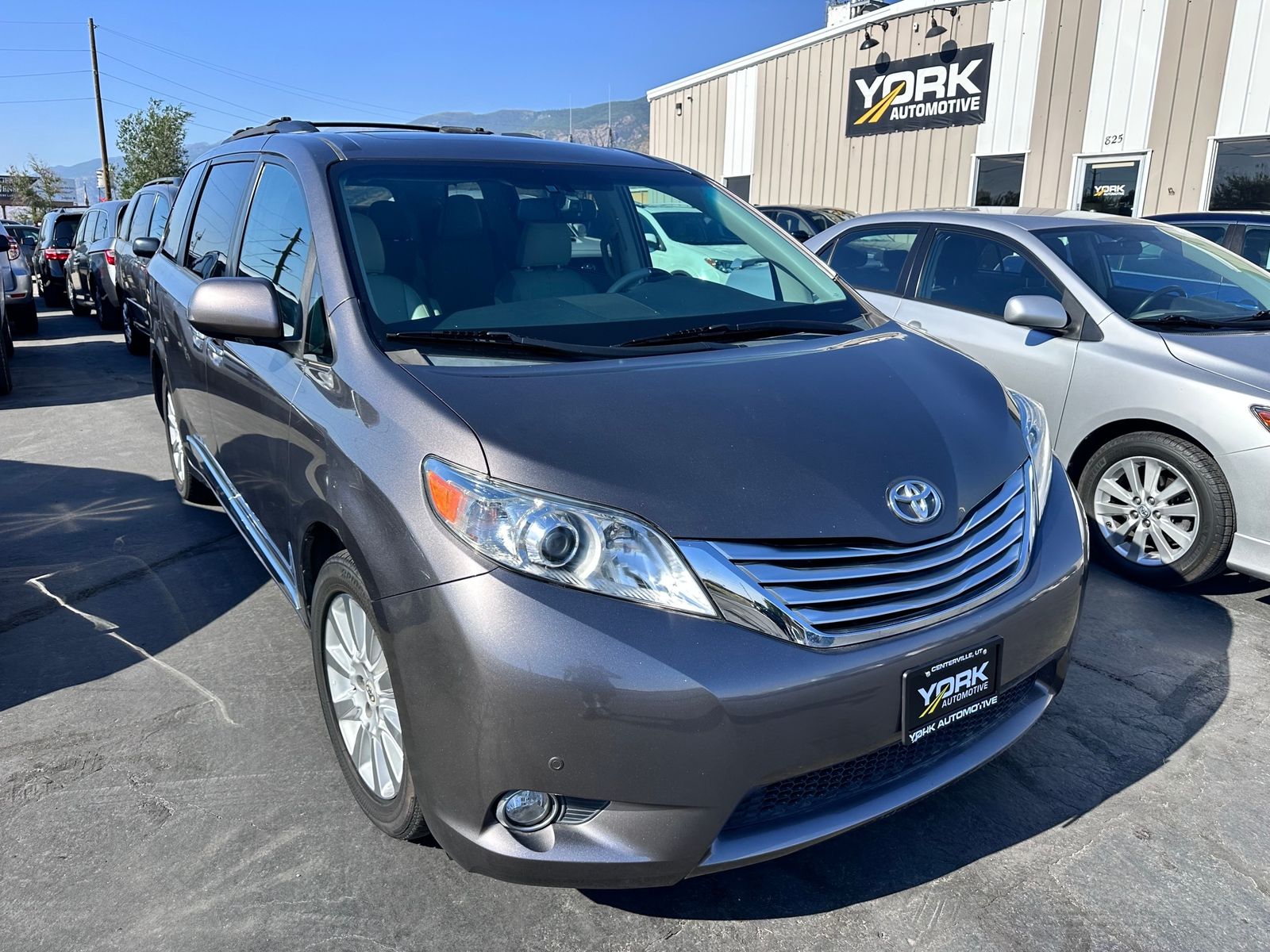 2012 Toyota Sienna Limited 7-Passenger