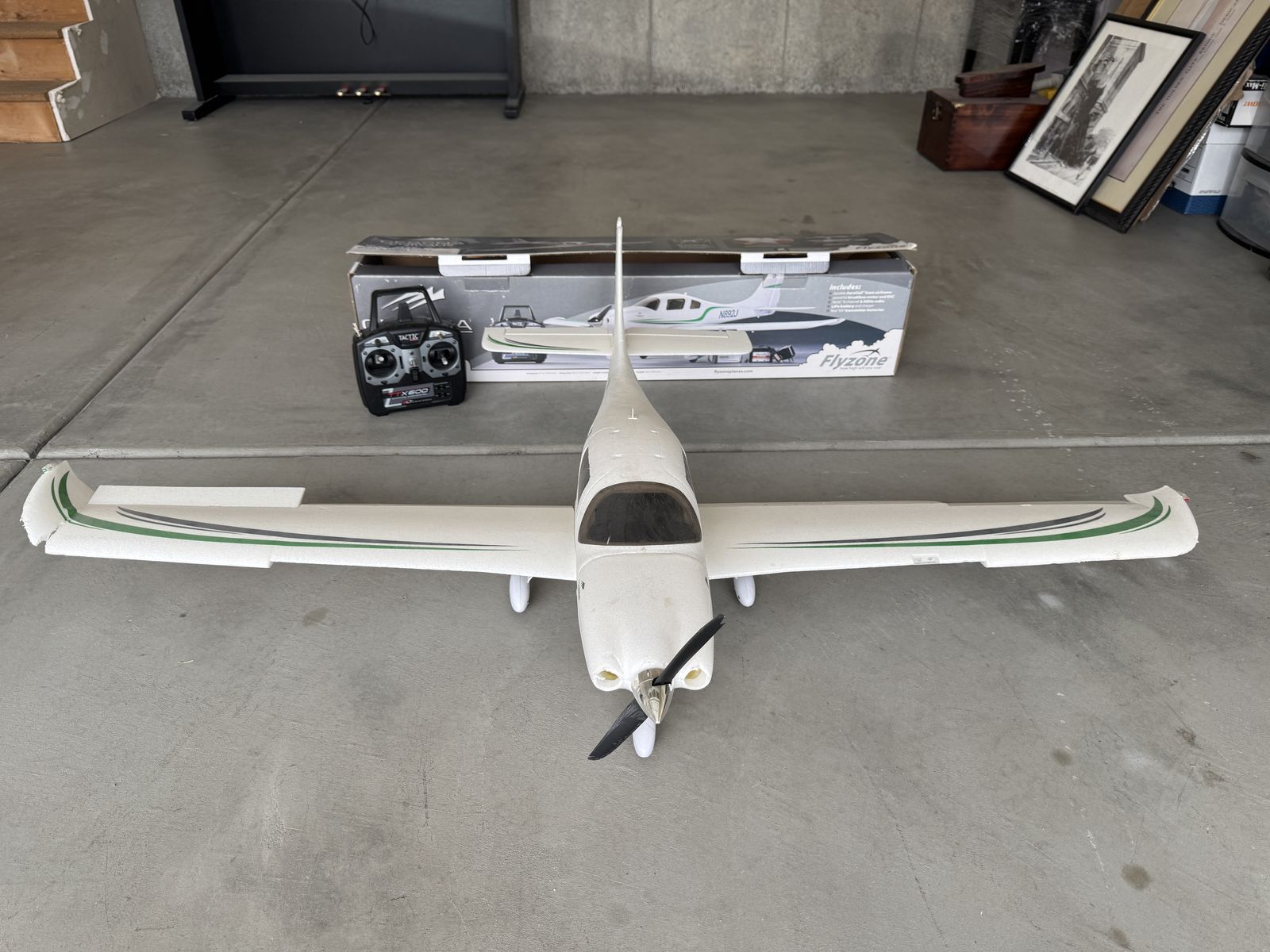 Flyzone Cessna 350Corvalis RC Airplane