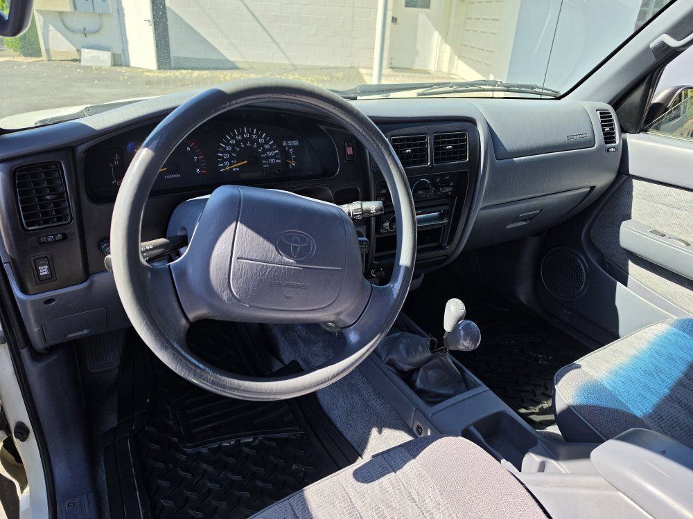 Main image 10