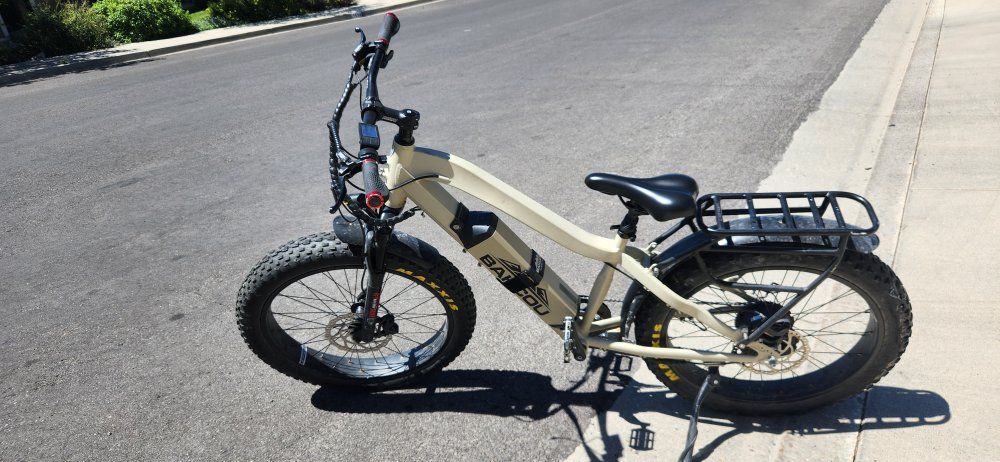 BAKCOU Mule Fat Tire Electric Mountain Bike - BAFANG Motor, Rear Rack