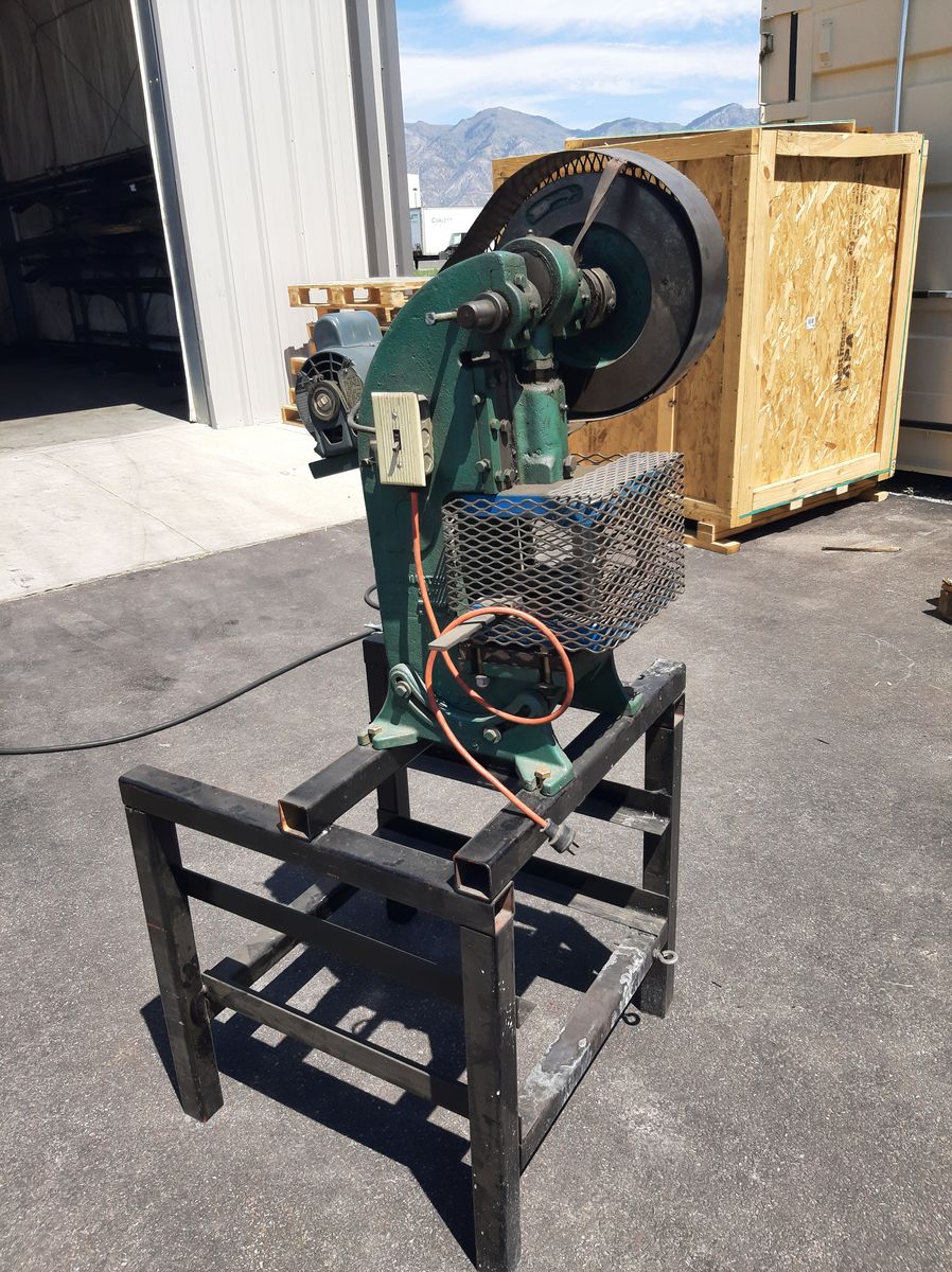 Benchmaster 5-ton punch press