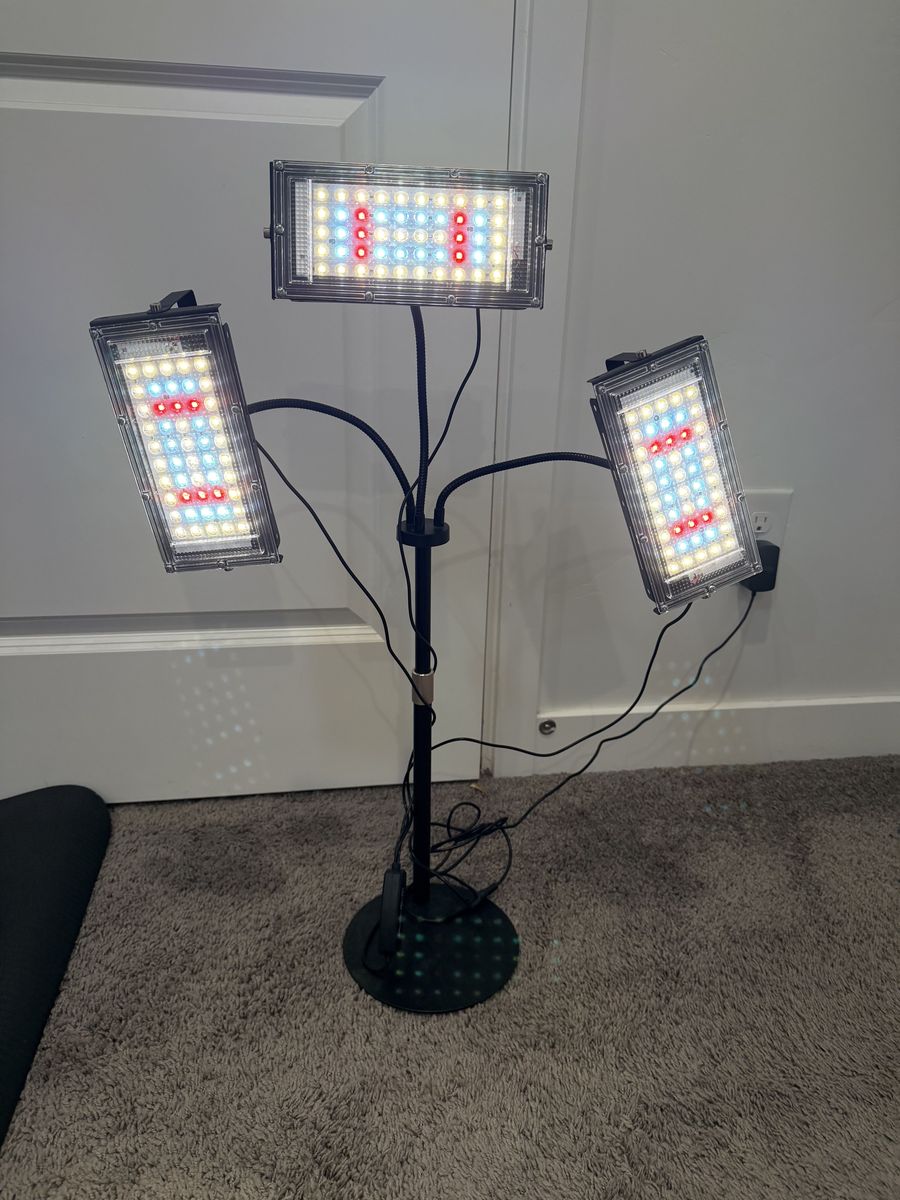 3-Head LED Plant Grow Light on Adjustable Stand, 30" Height - Lehi Pickup