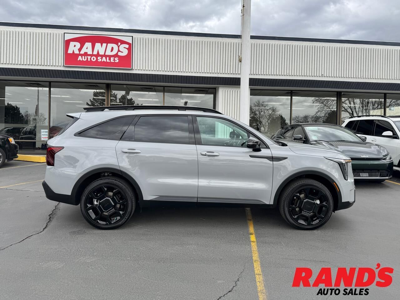 2025 Kia Sorento X-Line EX