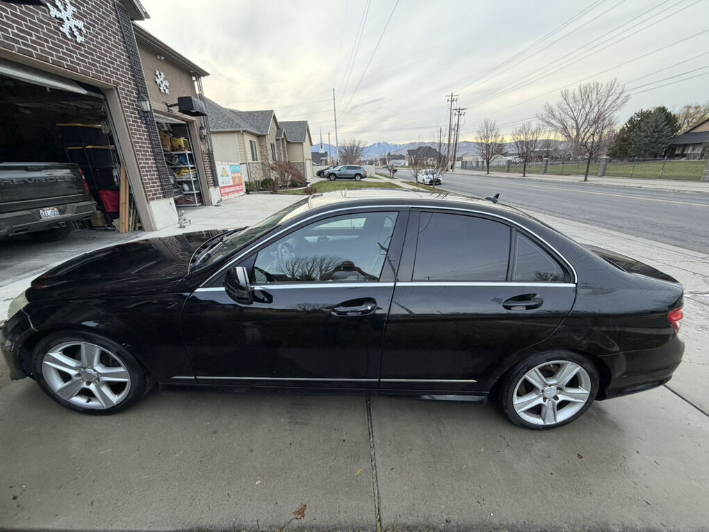 2010 Mercedes-Benz C-Class C 300 Sport 4MATIC