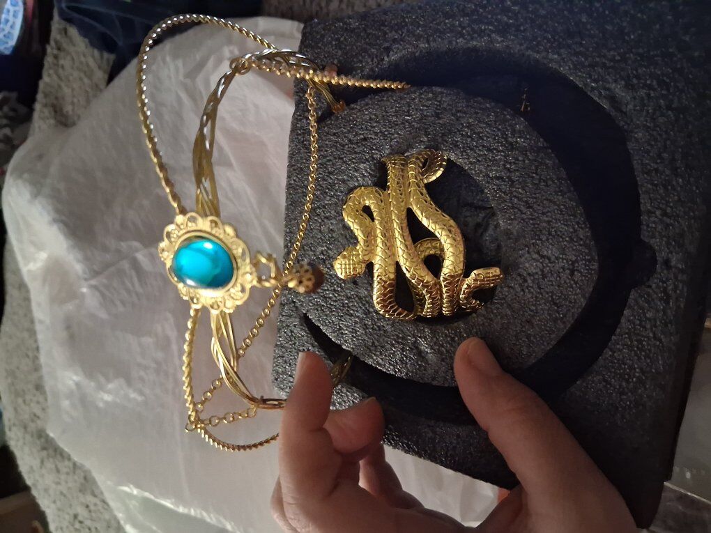 Queen of the Nile costume