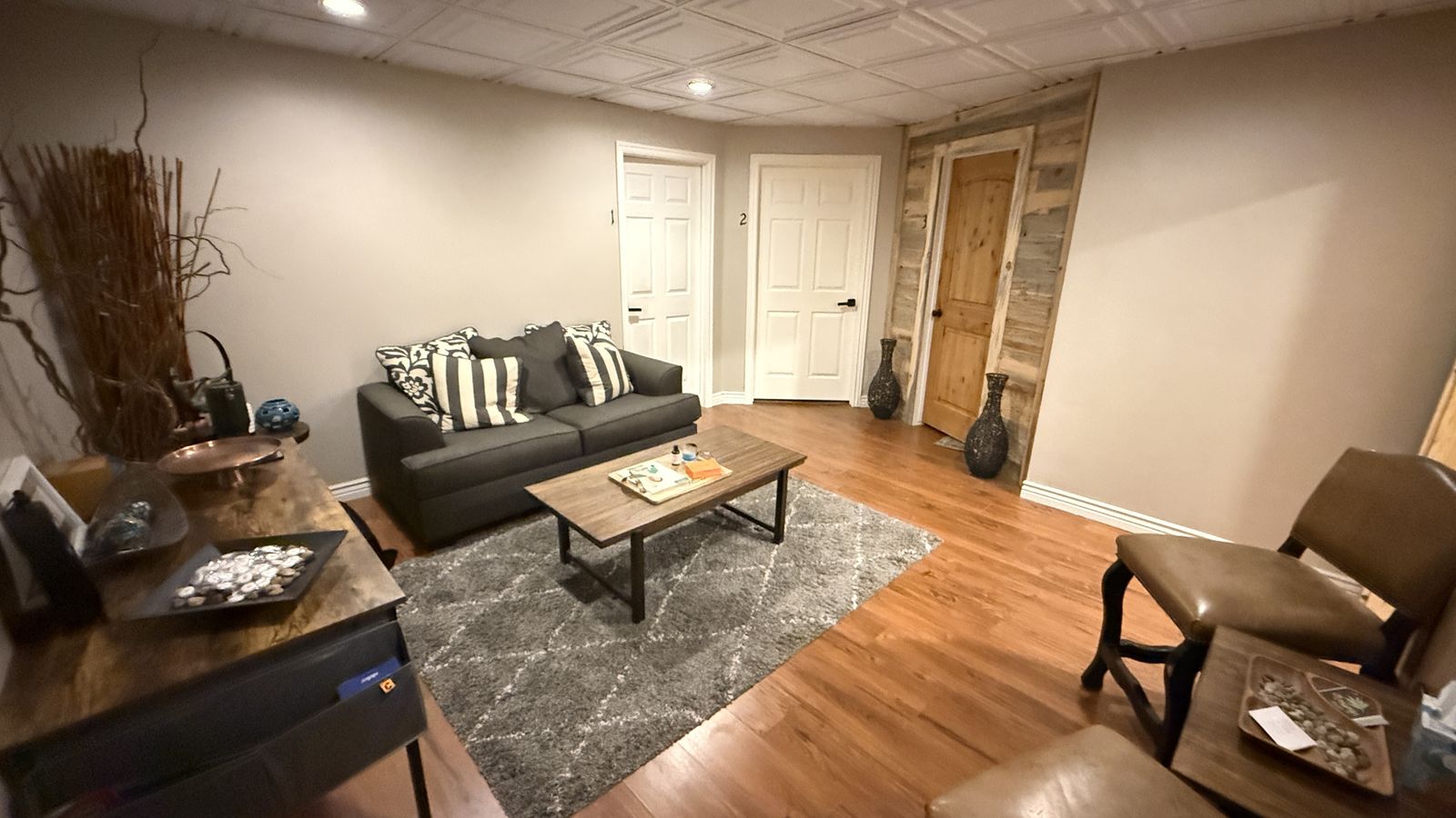 Office Studio for rent for Massage Therapist/ Raiki Body Work/ or Esthetician