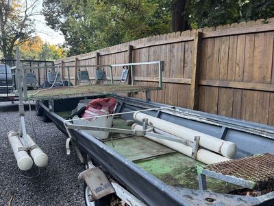 Bow fishing boat