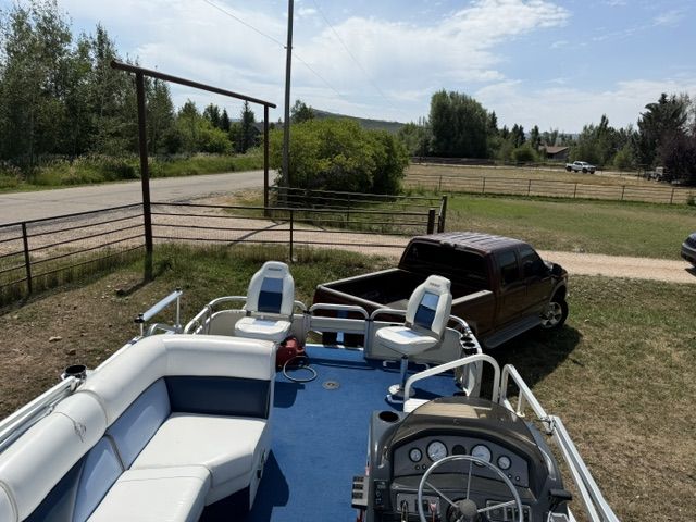 Main image 11