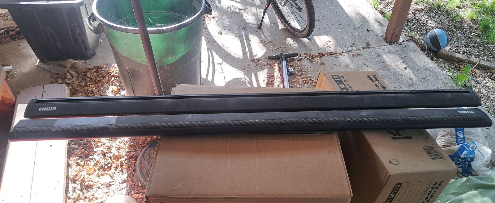 THULE Roof Rack 53" Aero Bars Bike Ski Rack ARB53