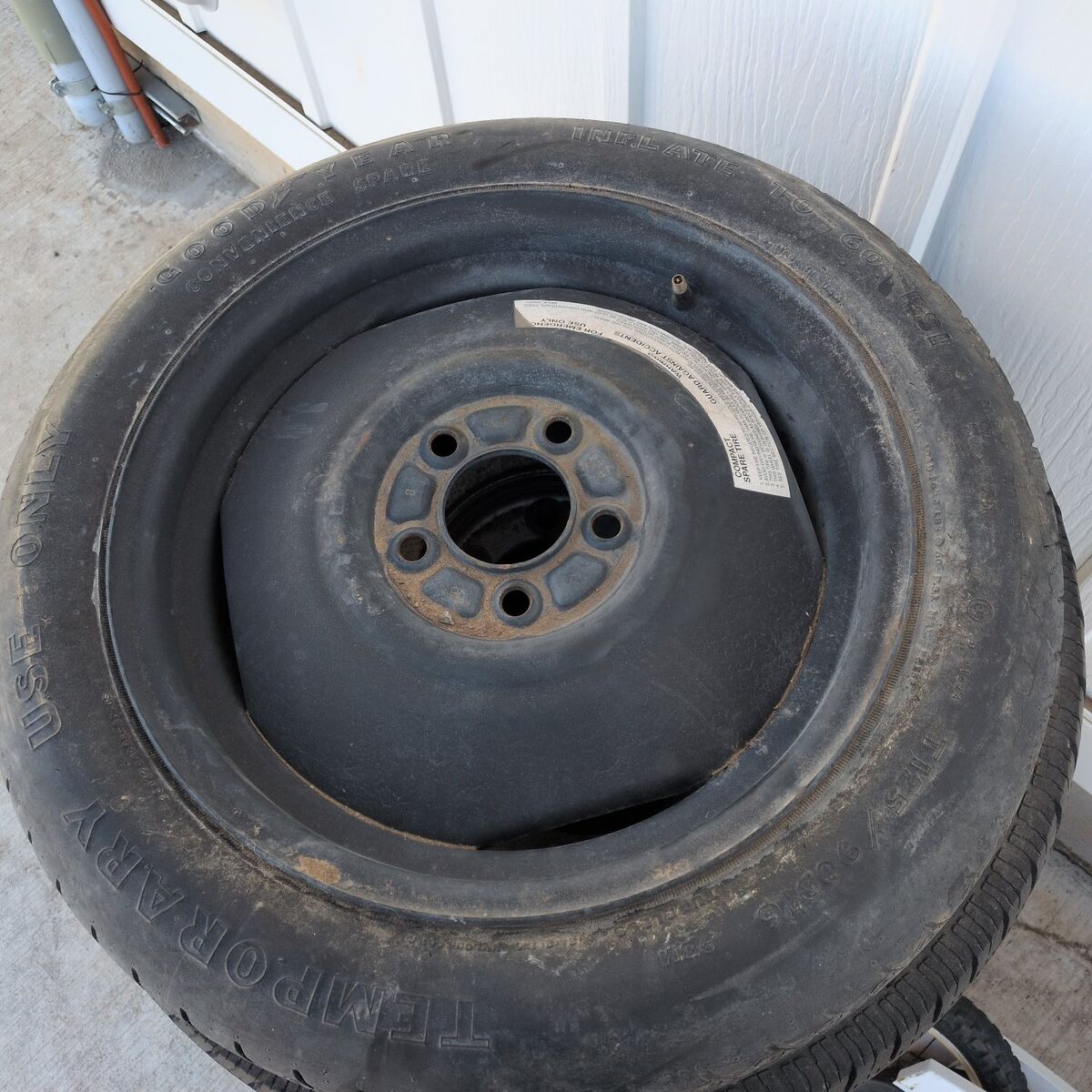 temporary spare tire