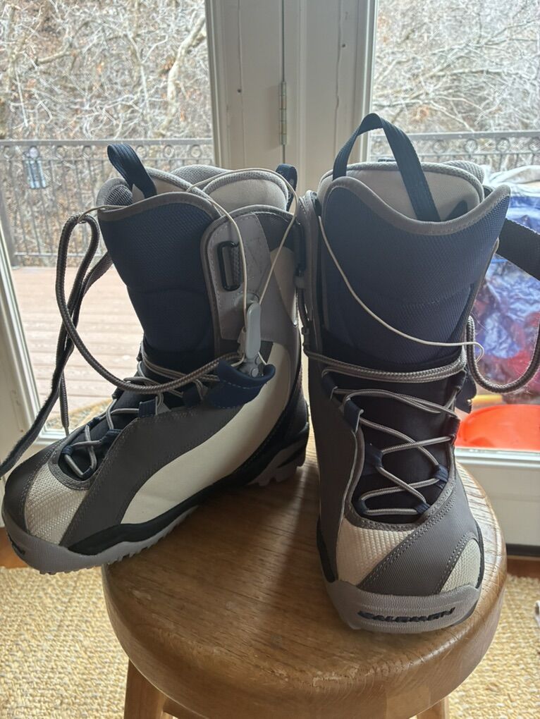 Salamon Snowboard Boots Women’s Size 5