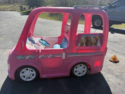 Power Wheels Barbie Dream Camper