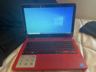 Dell Inspiron 11 3000 Series 2-in-1 laptop