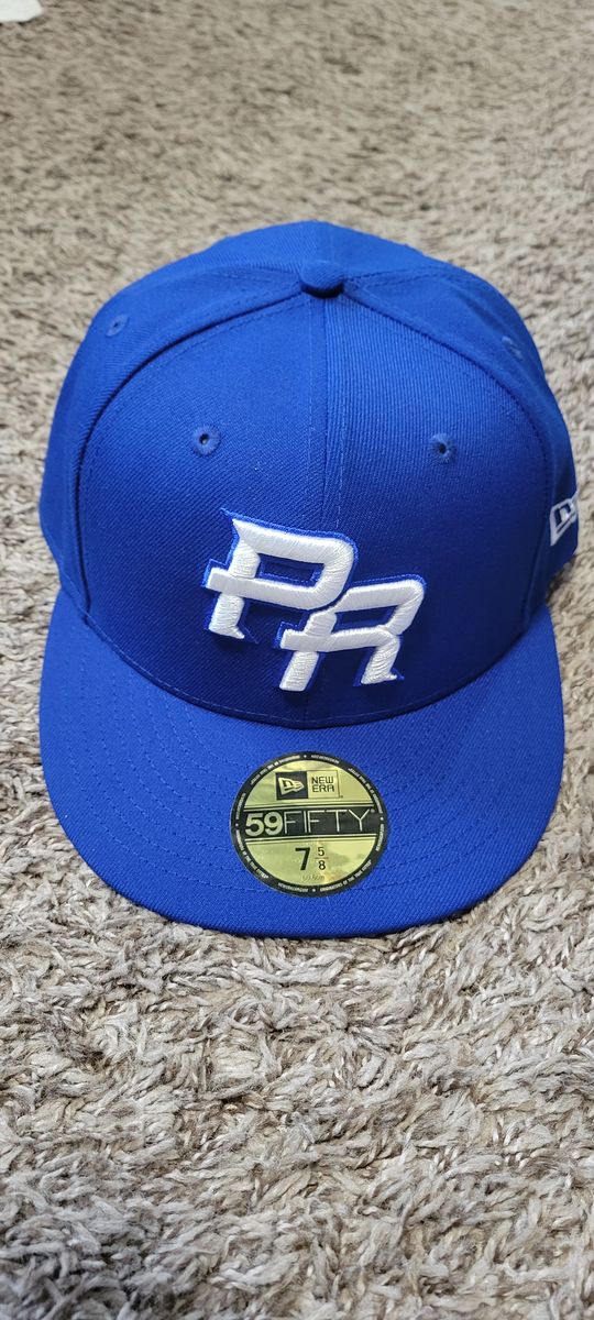 7 5/8 new with all stickers $30