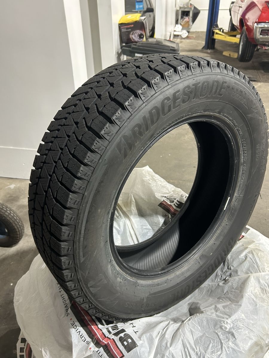 Bridgestone Blizzak WS90 225/65R17 Winter Tire - Used, Excellent Tread